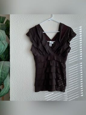 Vintage studio Tiered V-Neck Short Sleeve Top